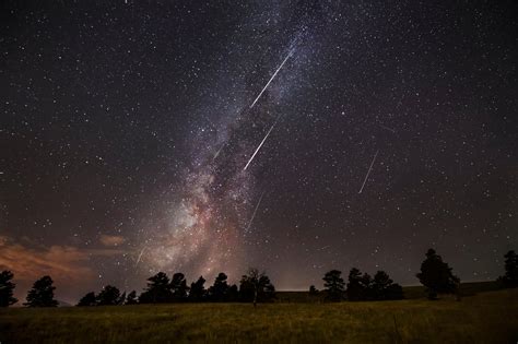 live streaming meteor shower viewing tonight